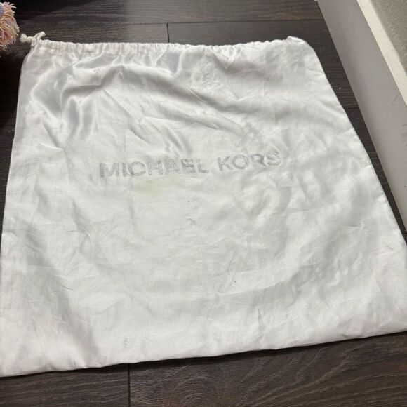 Michael Kors White Drawstring Dust Bag - Picture 1 of 3